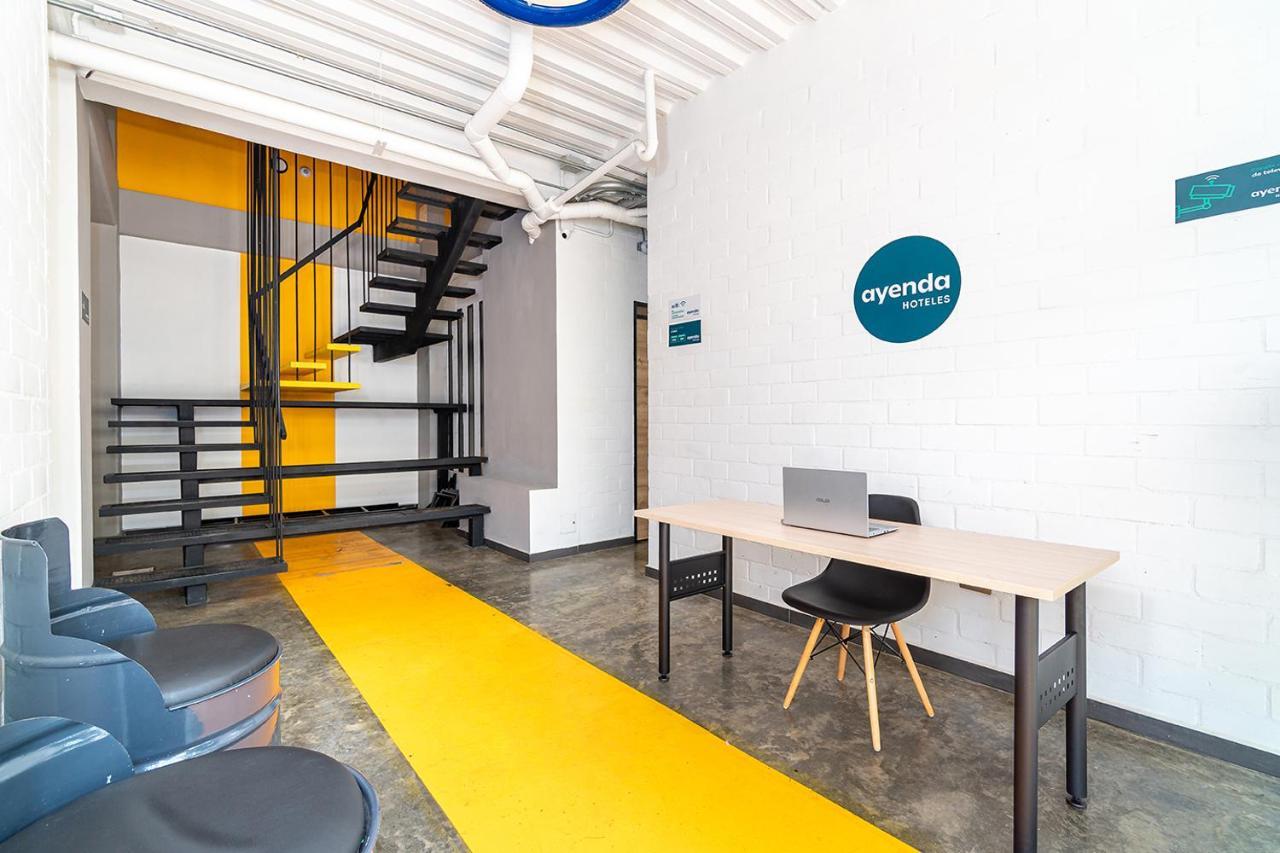 Ayenda Living Box Hotel Cali Kültér fotó