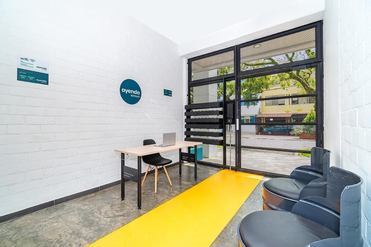 Ayenda Living Box Hotel Cali Kültér fotó